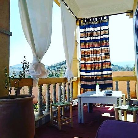 Bed and Breakfast Le Petit Jardin Демнат Екстер'єр фото