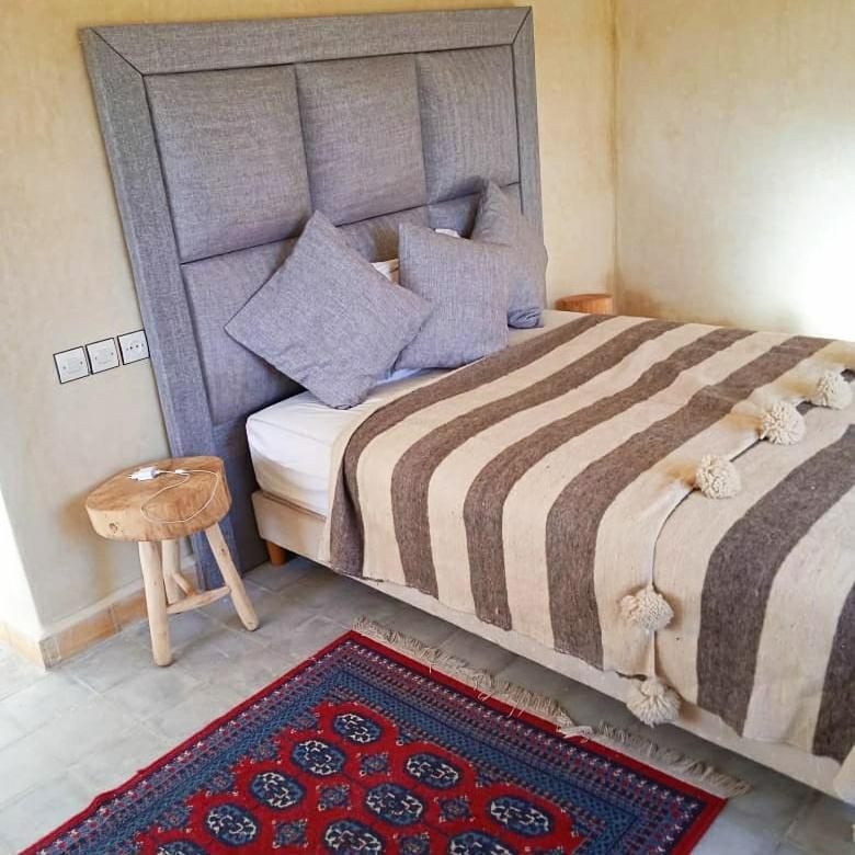 Bed and Breakfast Le Petit Jardin Демнат Екстер'єр фото